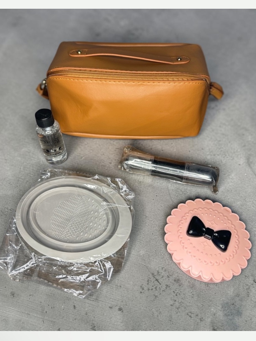 Tan Leather-Look Zip 5 compartment Cosmetic Bag